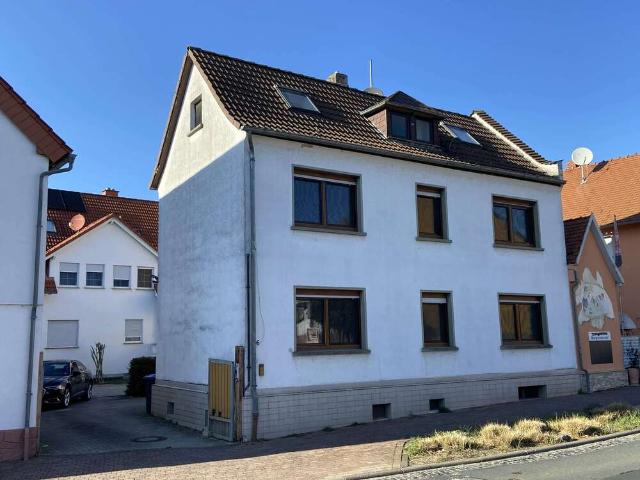 Haus zum Kaufen in Karben Burg Gräfenrode 395.000,00 EUR 102 m²