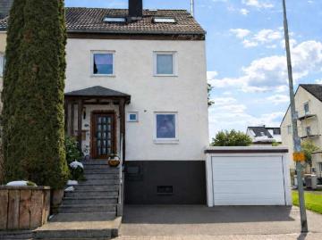 Haus zum Kaufen in Karben Petterweil 498.000,00 EUR 130 m²