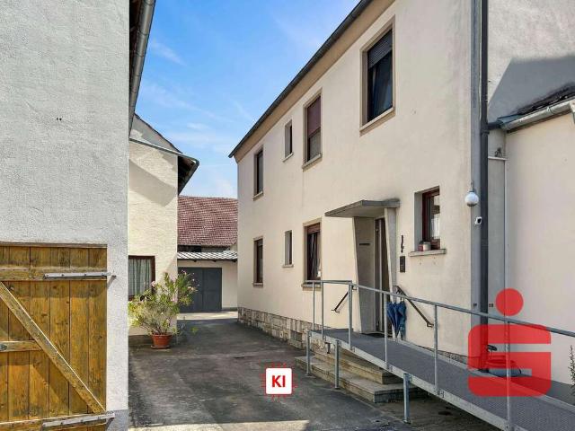 Haus zum Kaufen in Karlstadt 260.000,00 EUR 156 m²