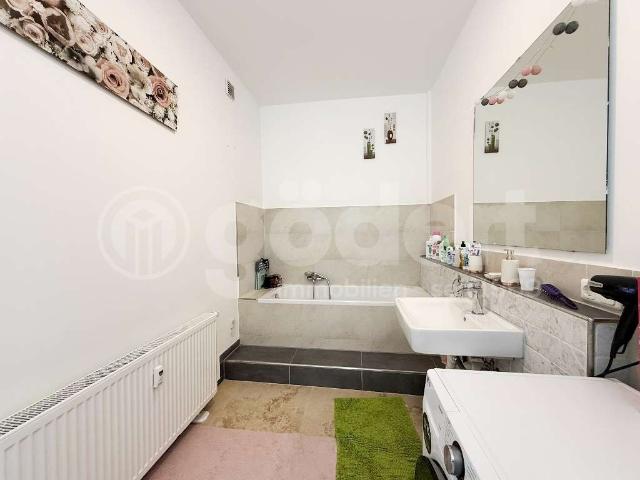Haus zum Kaufen in Karlstein am Main 1.395.000,00 EUR 518 m²