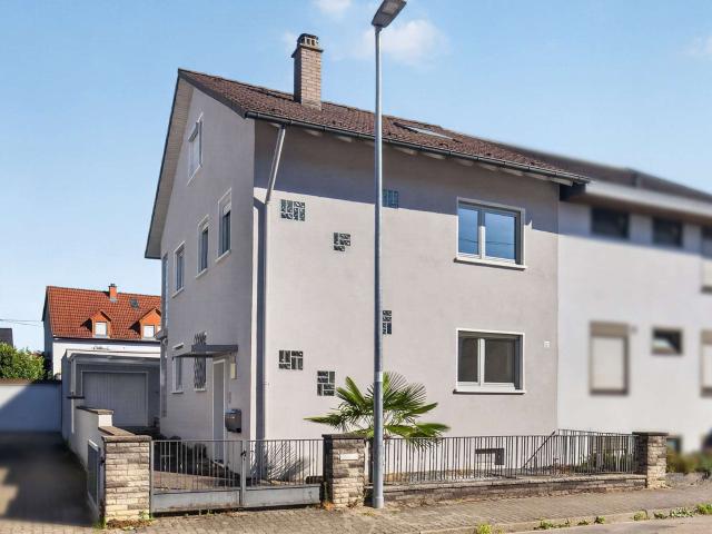 Haus zum Kaufen in Karlsruhe Neureut 549.000,00 EUR 116 m²