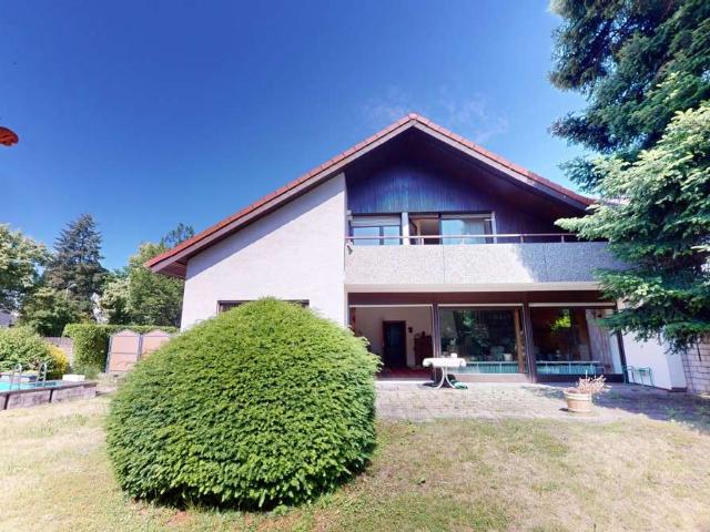 Haus zum Kaufen in Karlsruhe Daxlanden 925.000,00 EUR 298.38 m²