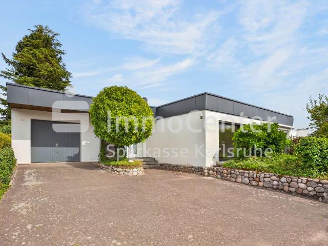Haus zum Kaufen in Karlsruhe Grünwinkel 649.000,00 EUR 202.8 m²