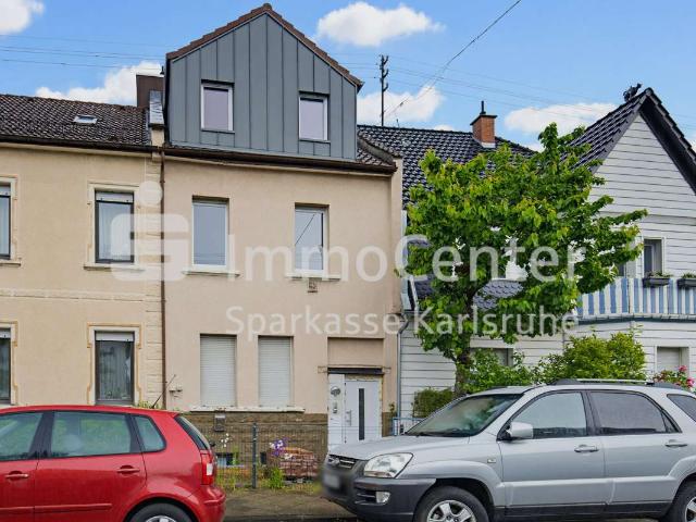 Haus zum Kaufen in Karlsruhe Knielingen 365.000,00 EUR 144.6 m²