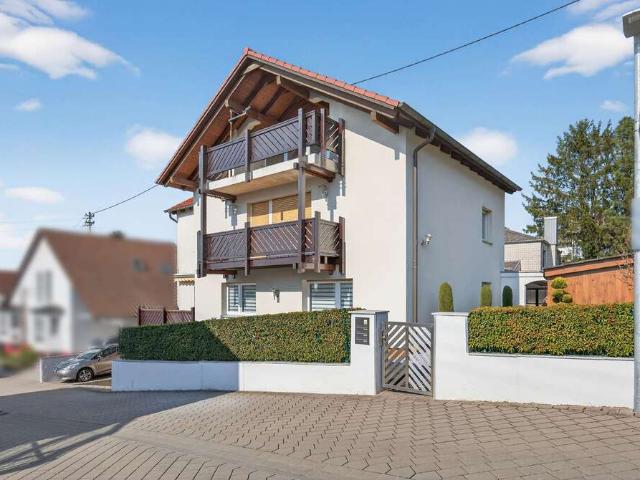 Haus zum Kaufen in Karlsruhe Wolfartsweier 719.000,00 EUR 245 m²