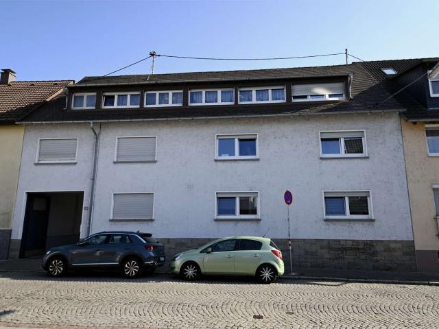 Haus zum Kaufen in Karlsruhe 1.150.000,00 EUR 380 m²