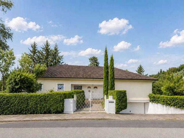 Haus zum Kaufen in Karlsruhe 1.850.000,00 EUR 320 m²