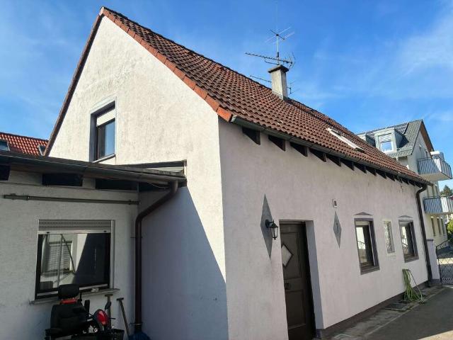 Haus zum Kaufen in Karlsruhe 298.000,00 EUR 105.91 m²