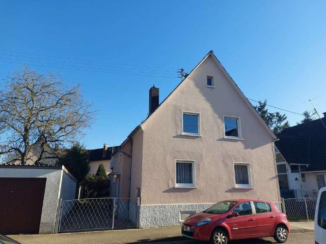 Haus zum Kaufen in Karlsruhe 460.000,00 EUR 146 m²
