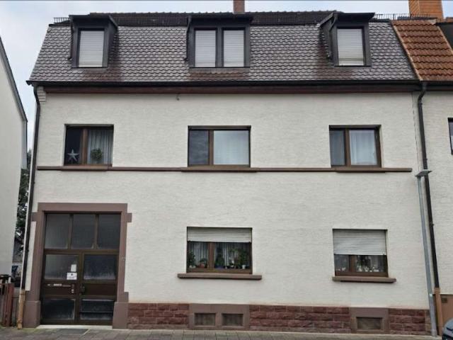 Haus zum Kaufen in Karlsruhe 749.000,00 EUR 254.49 m²