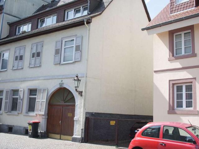 Haus zum Kaufen in Karlsruhe 795.000,00 EUR 295 m²