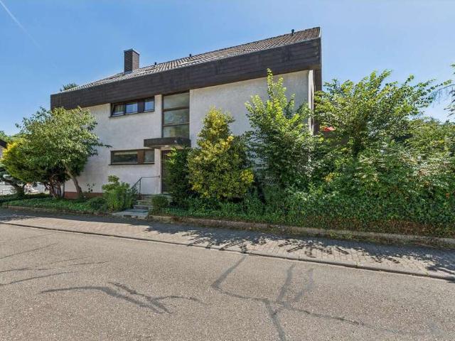 Haus zum Kaufen in Karlsruhe 990.000,00 EUR 296.98 m²