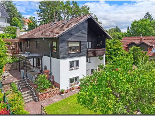 Haus zum Kaufen in Kassel Nord Holland 250.000,00 EUR 160.21 m²