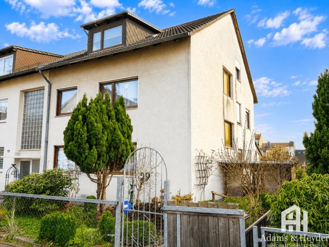 Haus zum Kaufen in Kassel 385.000,00 EUR 205 m²