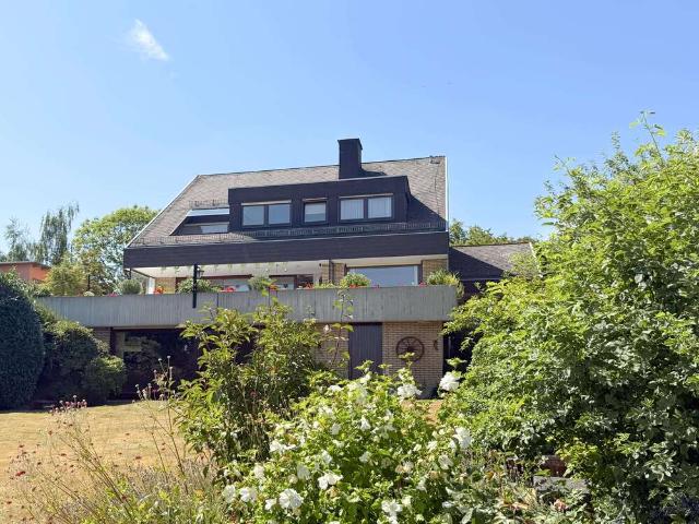 Haus zum Kaufen in Kassel 770.000,00 EUR 200 m²