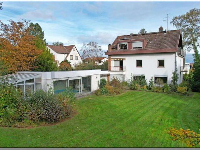 Haus zum Kaufen in Kassel 825.000,00 EUR 262.3 m²