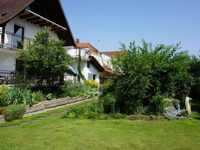 Haus zum Kaufen in Kehl 450.000,00 EUR 204.01 m²