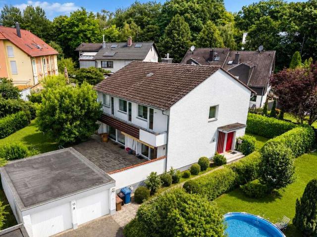 Haus zum Kaufen in Kelkheim 995.000,00 EUR 209.13 m²