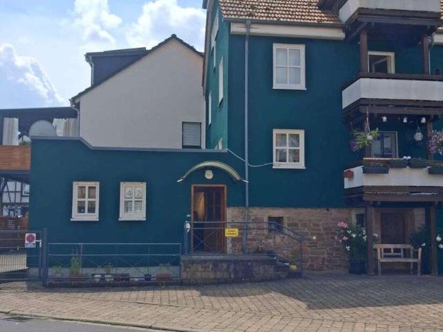 Haus zum Kaufen in Keltern 420.000,00 EUR 214 m²