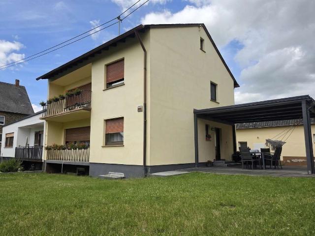 Haus zum Kaufen in Kerben 324.000,00 EUR 165 m²