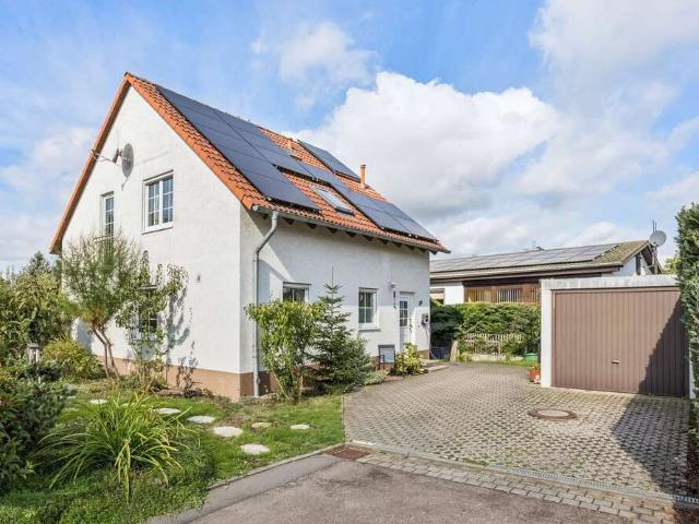 Haus zum Kaufen in Kitzscher 330.000,00 EUR 108.82 m²