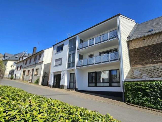 Haus zum Kaufen in Kinheim 349.000,00 EUR 354.6 m²