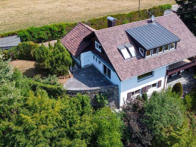 Haus zum Kaufen in Kirchzarten Burg 2.300.000,00 EUR 362 m²