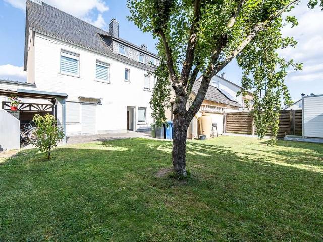 Haus zum Kaufen in Kirchberg Hunsrück 369.000,00 EUR 298 m²