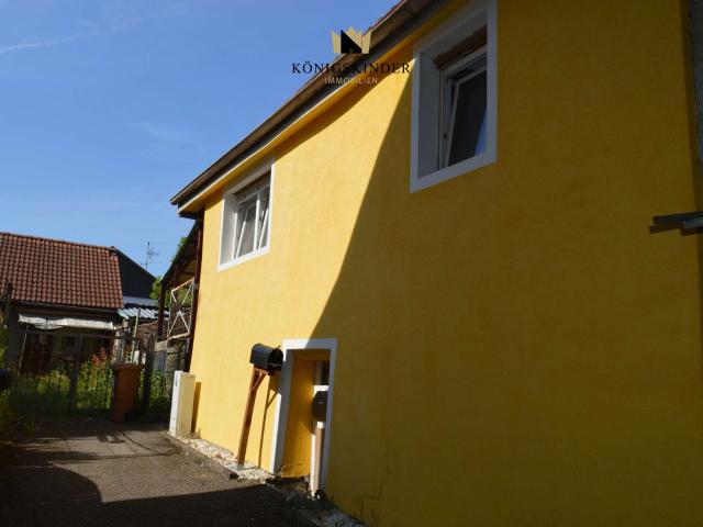 Haus zum Kaufen in Kirchheim unter Teck 300.000,00 EUR 77.78 m²