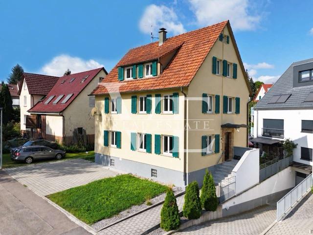 Haus zum Kaufen in Kirchheim unter Teck 598.000,00 EUR 242.57 m²