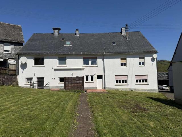 Haus zum Kaufen in Kirschweiler 279.000,00 EUR 216 m²