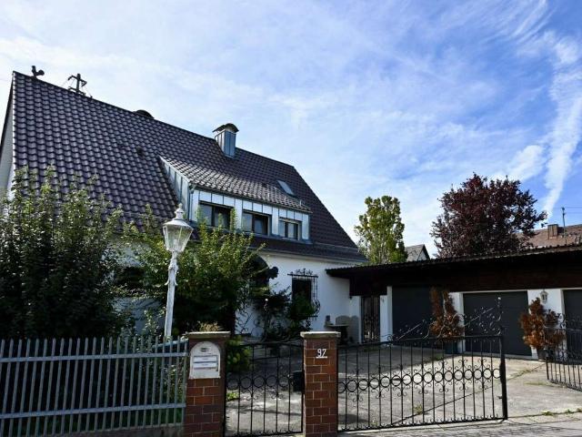 Haus zum Kaufen in Kissing 785.000,00 EUR 191 m²