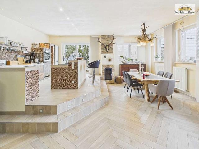 Haus zum Kaufen in Kleinkahl 799.000,00 EUR 423 m²