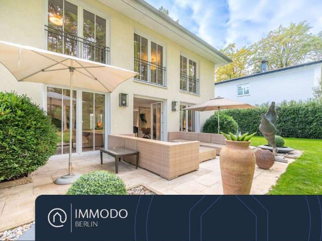 Haus zum Kaufen in Kleinmachnow 1.800.000,00 EUR 232 m²