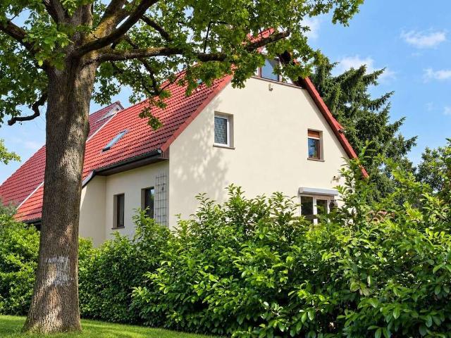 Haus zum Kaufen in Kleinmachnow 785.000,00 EUR 170 m²