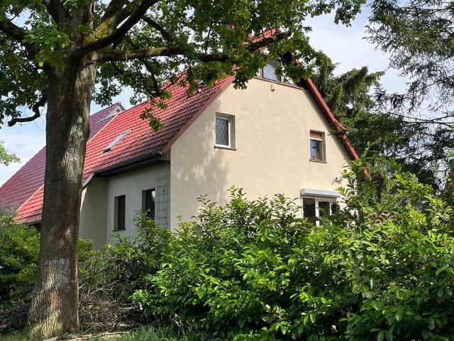 Haus zum Kaufen in Kleinmachnow 795.000,00 EUR 170 m²