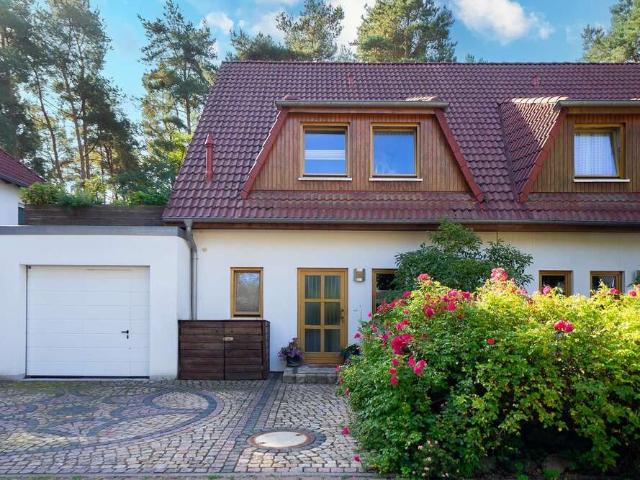 Haus zum Kaufen in Kleinmachnow 724.000,00 EUR 140 m²