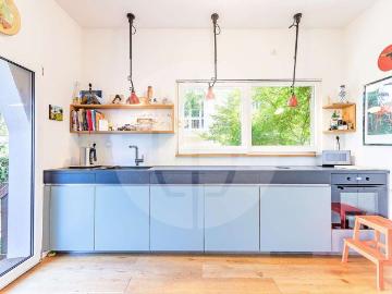 Haus zum Kaufen in Kleinmachnow 998.000,00 EUR 165.15 m²