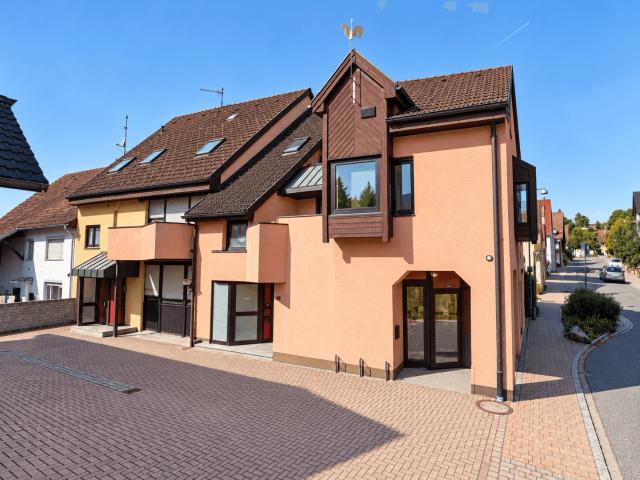 Haus zum Kaufen in Klettgau 580.000,00 EUR 304 m²