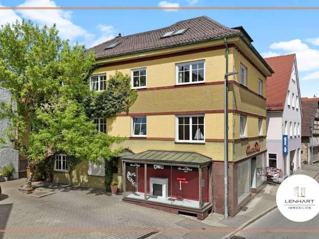Haus zum Kaufen in Krumbach Schwaben 365.000,00 EUR 339.69 m²