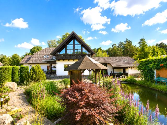 Haus zum Kaufen in Krausnick Groß Wasserburg 640.000,00 EUR 350 m²
