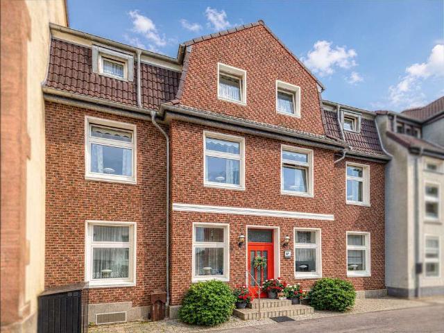 Haus zum Kaufen in Krefeld 549.000,00 EUR 203.61 m²