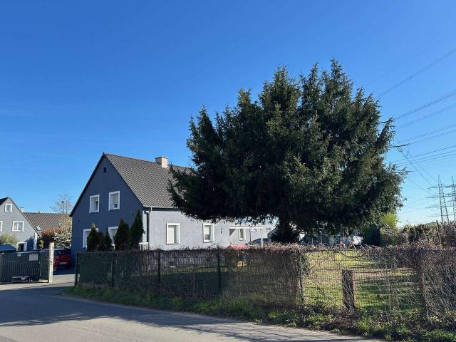Haus zum Kaufen in Krefeld 590.000,00 EUR 152 m²