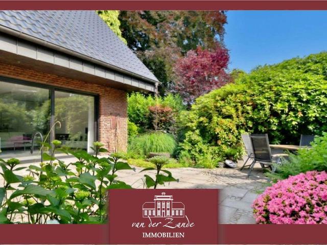 Haus zum Kaufen in Krefeld 649.000,00 EUR 171 m²
