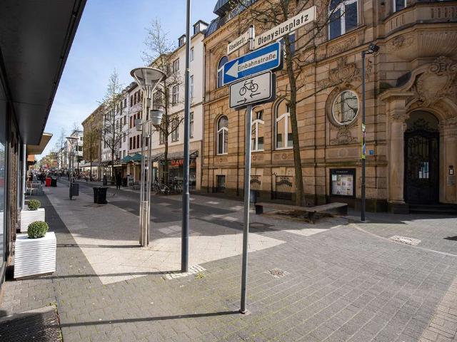 Haus zum Kaufen in Krefeld 649.000,00 EUR 197.39 m²