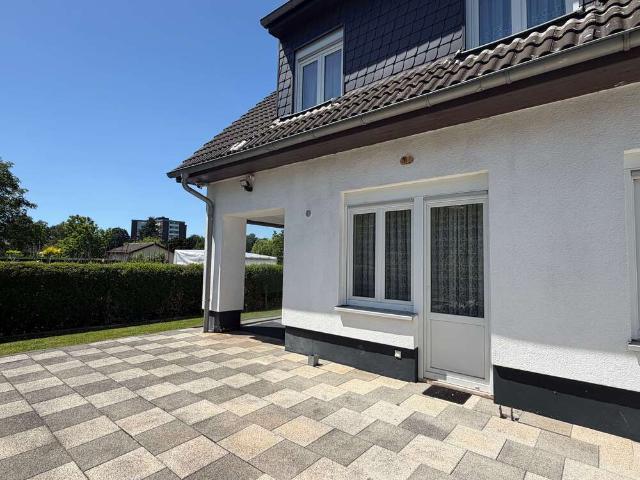 Haus zum Kaufen in Krefeld 899.000,00 EUR 220 m²