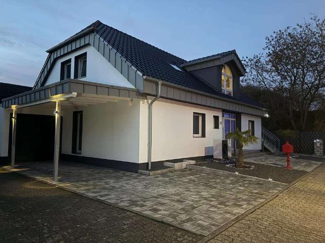 Haus zum Kaufen in Krefeld 950.000,00 EUR 314 m²