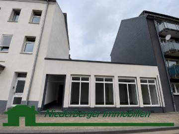 Haus zum Kaufen in Krefeld 259.500,00 EUR 185 m²
