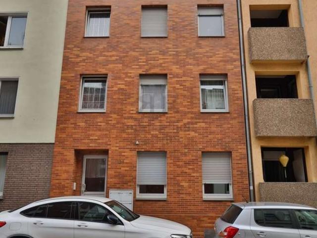Haus zum Kaufen in Krefeld 290.000,00 EUR 272 m²