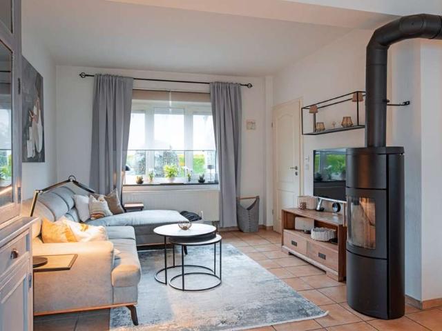 Haus zum Kaufen in Krefeld 295.000,00 EUR 72.75 m²